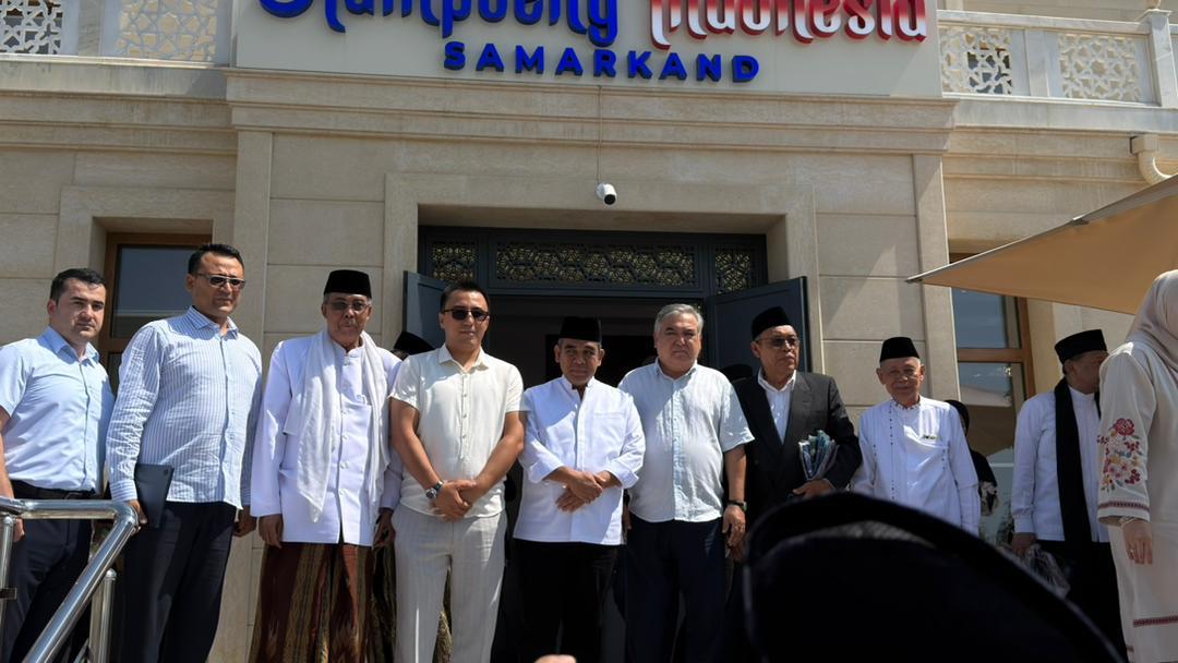 Visit of the MPR RI Chairman to Hotel Kampoeng Indonesia